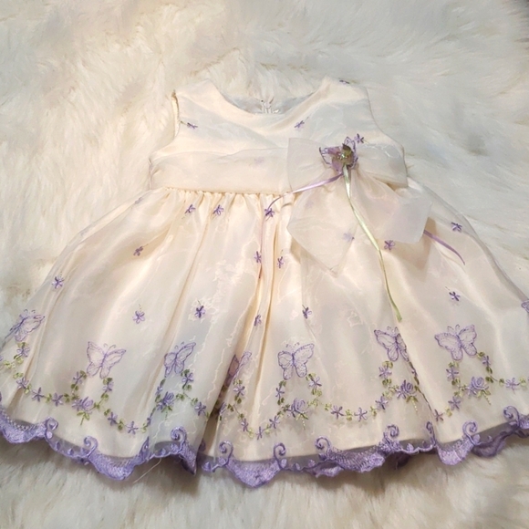 American Princess 18m dress - Picture 1 of 4